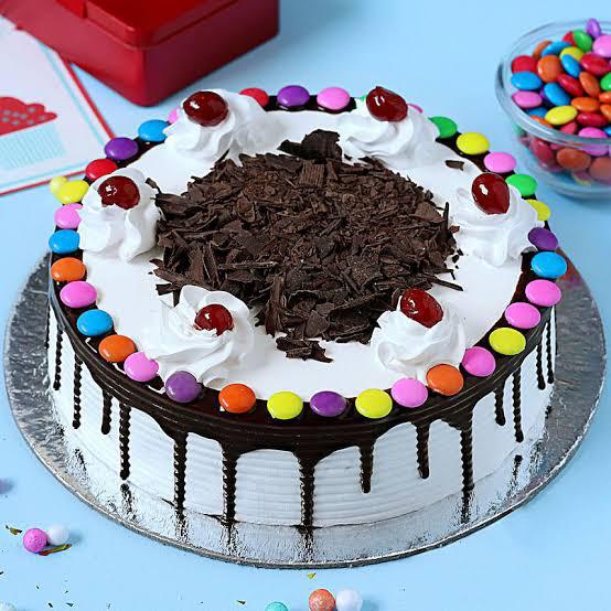 Black Forest Gems Cake 1/2 KG